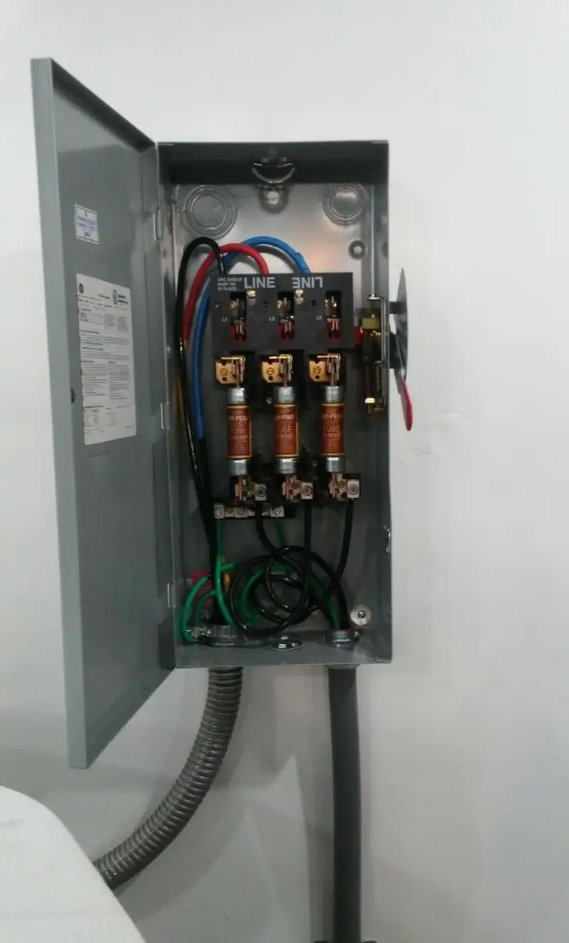 Three-phase disconnect switch installed for Electrical Wiring & Rewiring in Ashburn